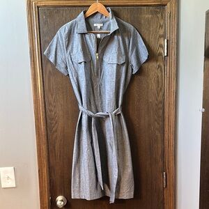 Albion fit. Black chambray Short-Sleeve Belted Dress